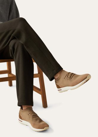 360 LP Flexy Walk Sneaker