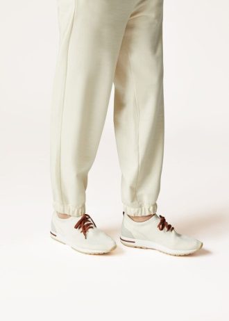 360 LP Flexy Walk Sneaker