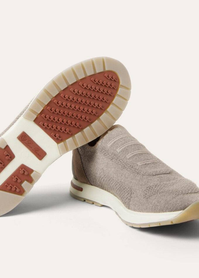 360 LP Flexy Walk Sneaker