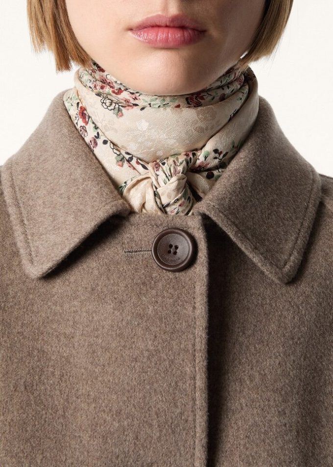 Arundel Gardens 90 x 90 Foulard