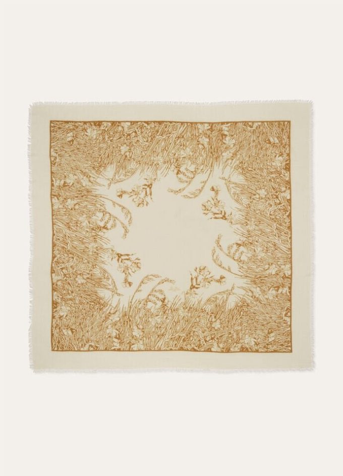 Campo di Lino Fiorito Shawl