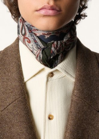 Floral Majolica Foulard 90 x 90