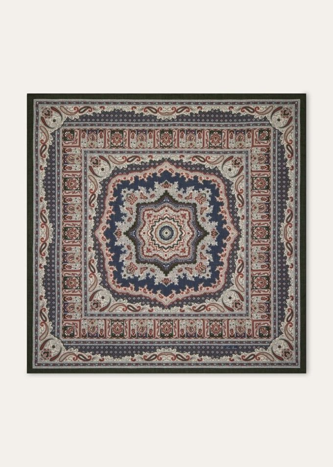 Floral Majolica Foulard 90 x 90