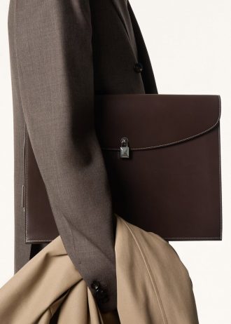 Guardaroba Document Holder