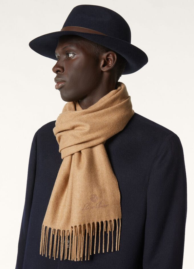 Leggera Grande Unita Scarf