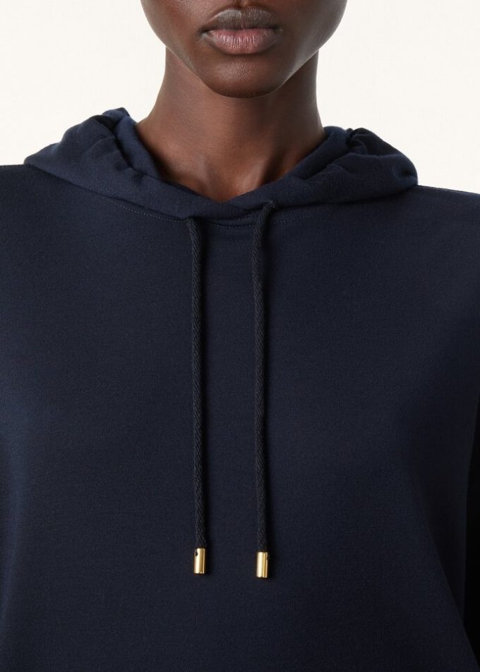 Leven Hoodie
