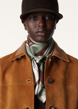 Loro Clan Collage 90 x 90 Foulard