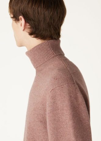 Loro Turtleneck