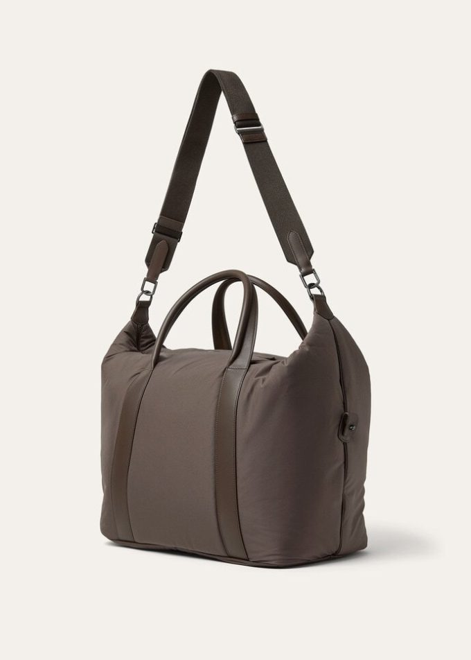 Medium Wind Duffle Bag