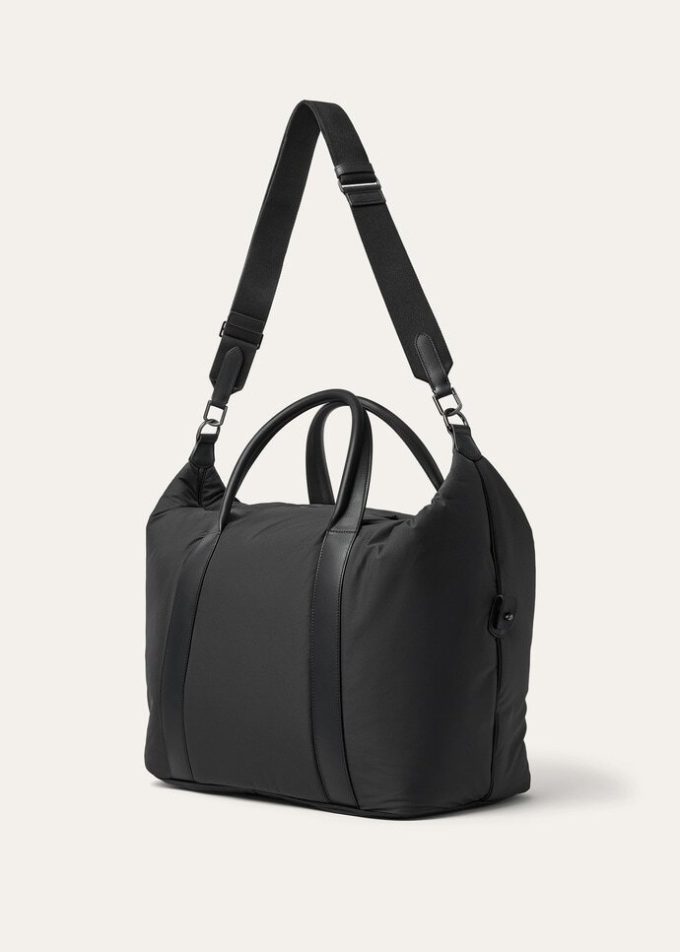 Medium Wind Duffle Bag