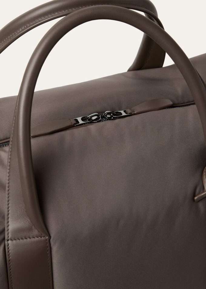 Medium Wind Duffle Bag