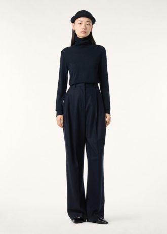 Neo Piuma Turtleneck