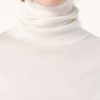 Neo Piuma Turtleneck