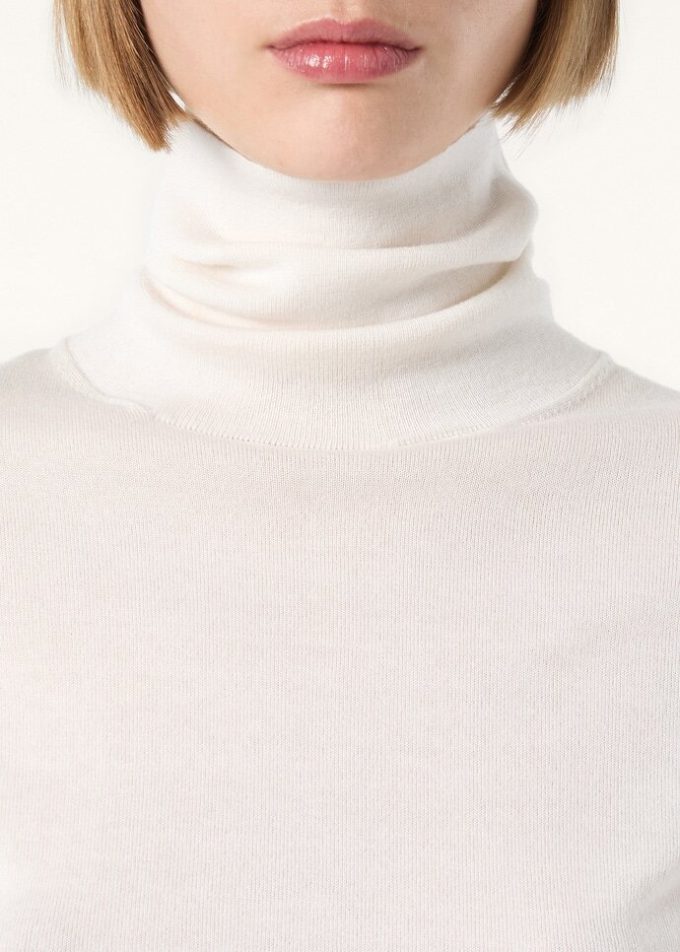 Neo Piuma Turtleneck