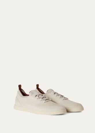 Soho Walk Sneaker
