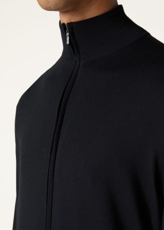 The Gift of Kings庐 Iconic Jacket