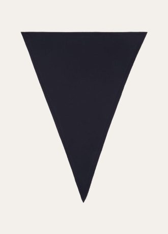 The Gift of Kings庐 Iconic Scarf