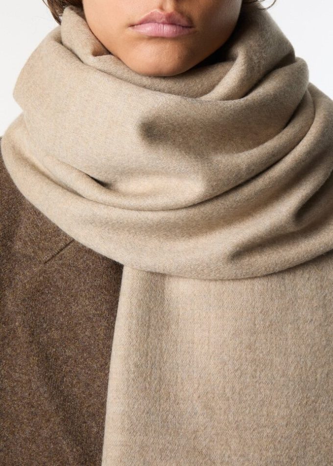 Two Tone Stole