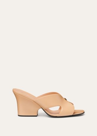 Vera Sandal