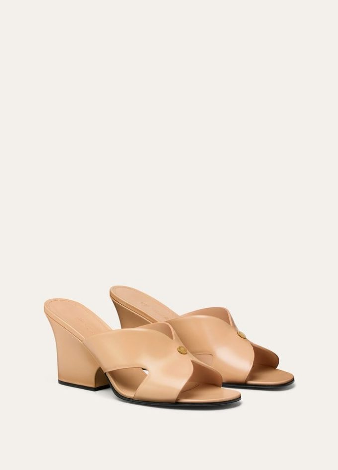 Vera Sandal